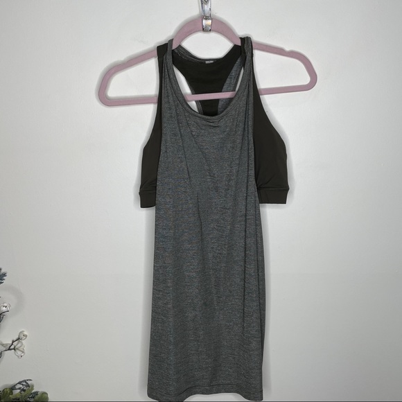 LULULEMON Extra Mile Tank with Built-in sports bra, no inserts, size 10 - Picture 5 of 8